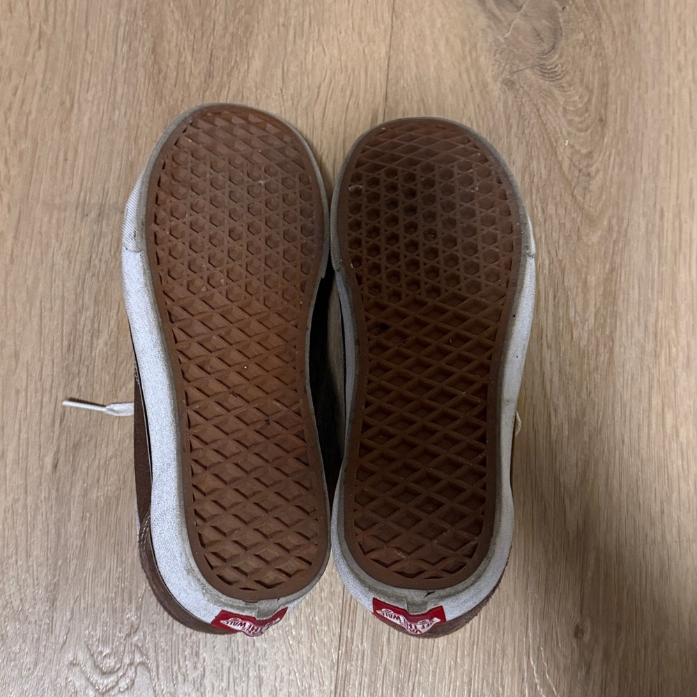Vans Brown and White Sneakers - Picture 4 of 4